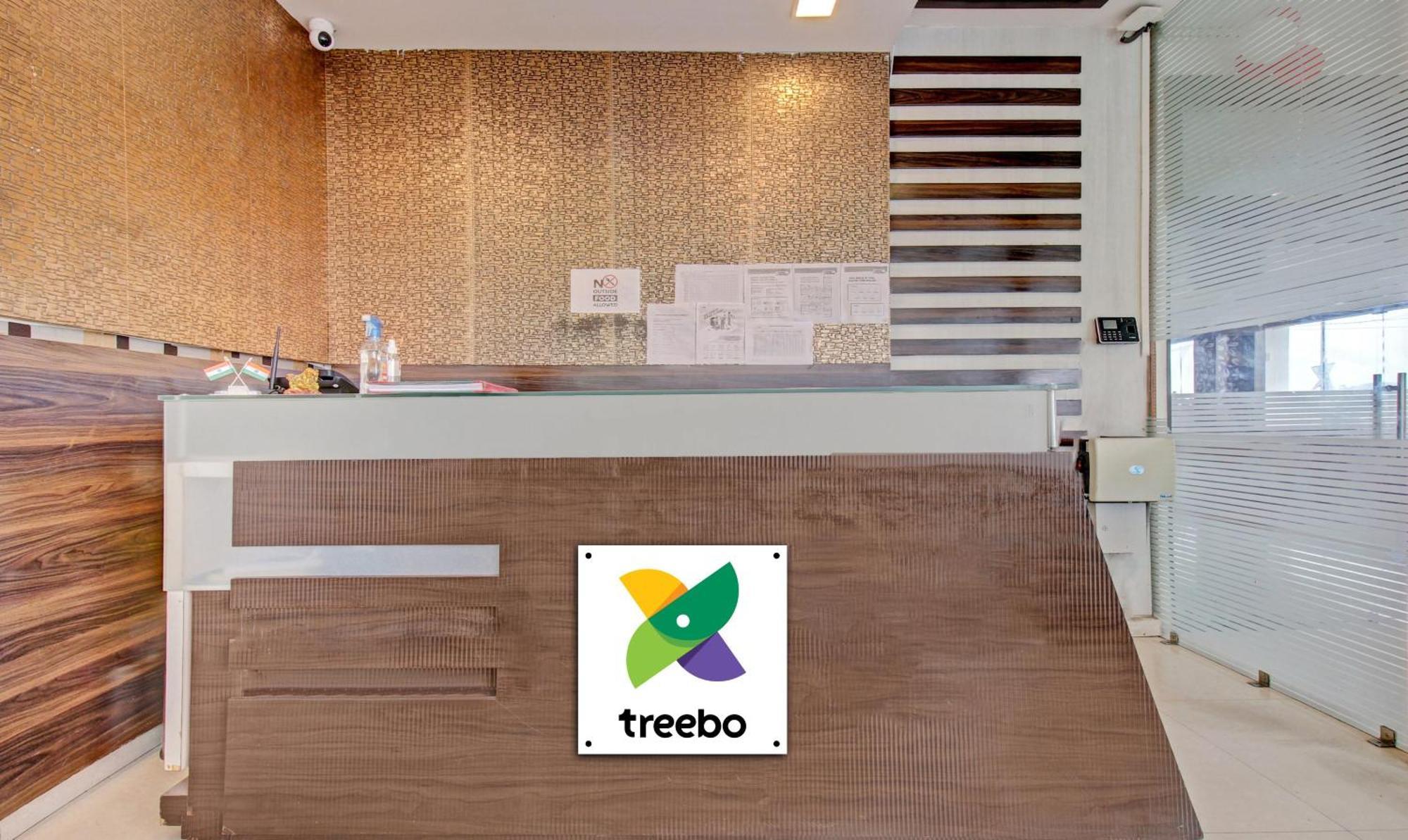 Treebo Silver Grand New Agreement Lucknow Bagian luar foto